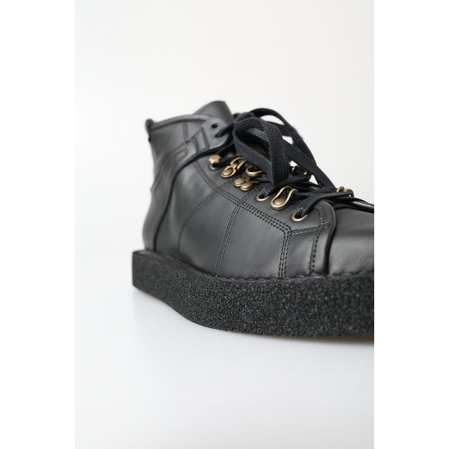 Dolce & Gabbana Elegant Ankle Boots with Silver Chain Detail Dolce & Gabbana Lavender