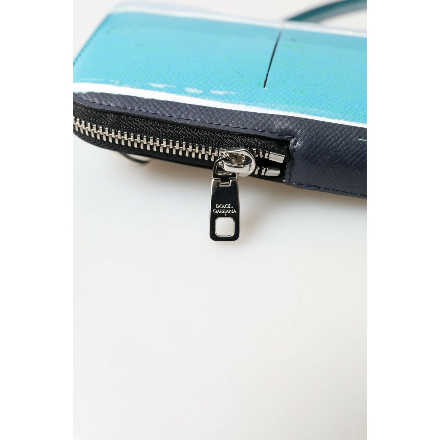 Dolce & Gabbana Elegant Leather Crossbody Phone Bag in Blue & White Dolce & Gabbana Lavender