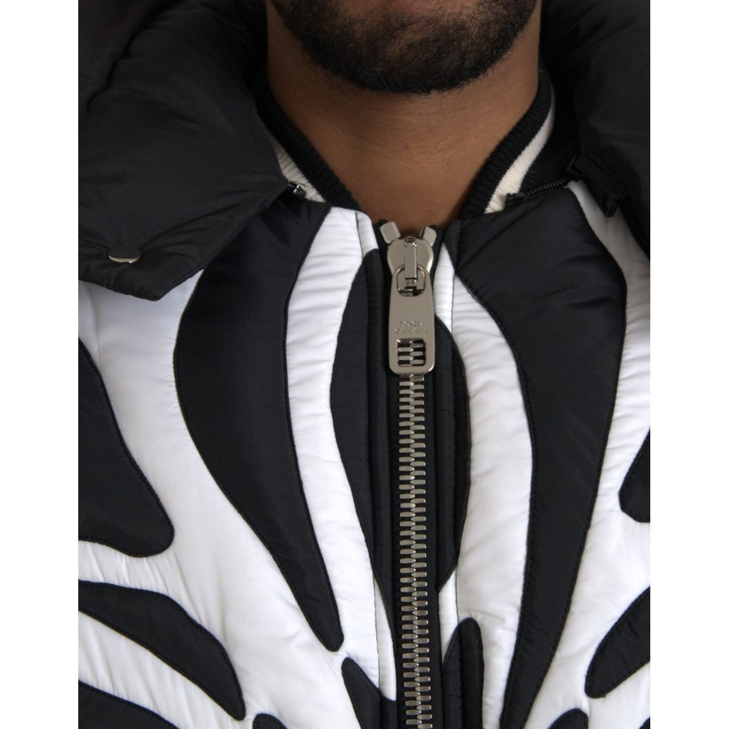 Dolce & Gabbana Black White Stripes Hooded Puffer Jacket Dolce & Gabbana Light Gray