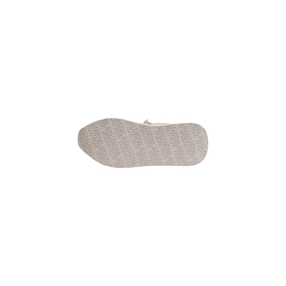 Sole view of Wushu Cream Wool Sneaker showcasing unique texture and durable material, ideal for style-conscious women.