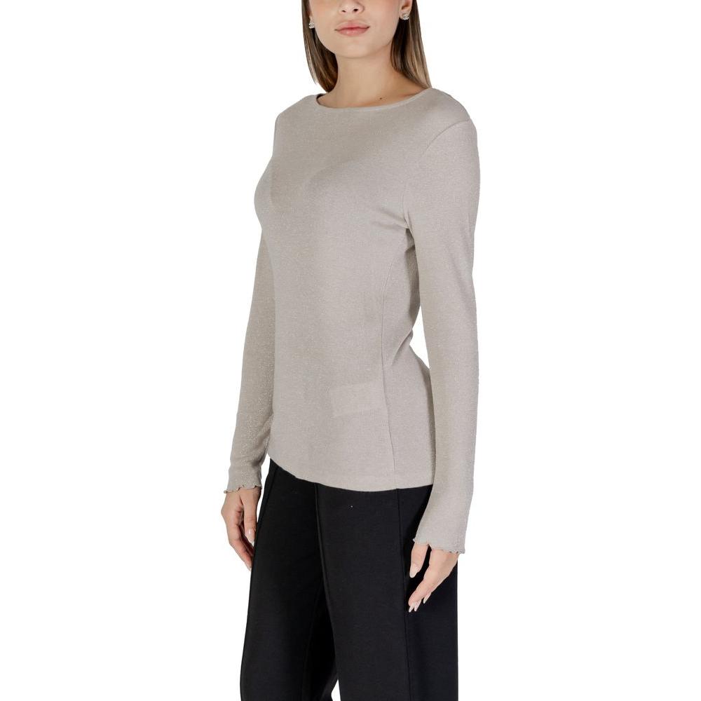 Street One beige viscose top for women, fall/winter collection, made of 82% viscose, 10% metalized, and 8% polyamide.
