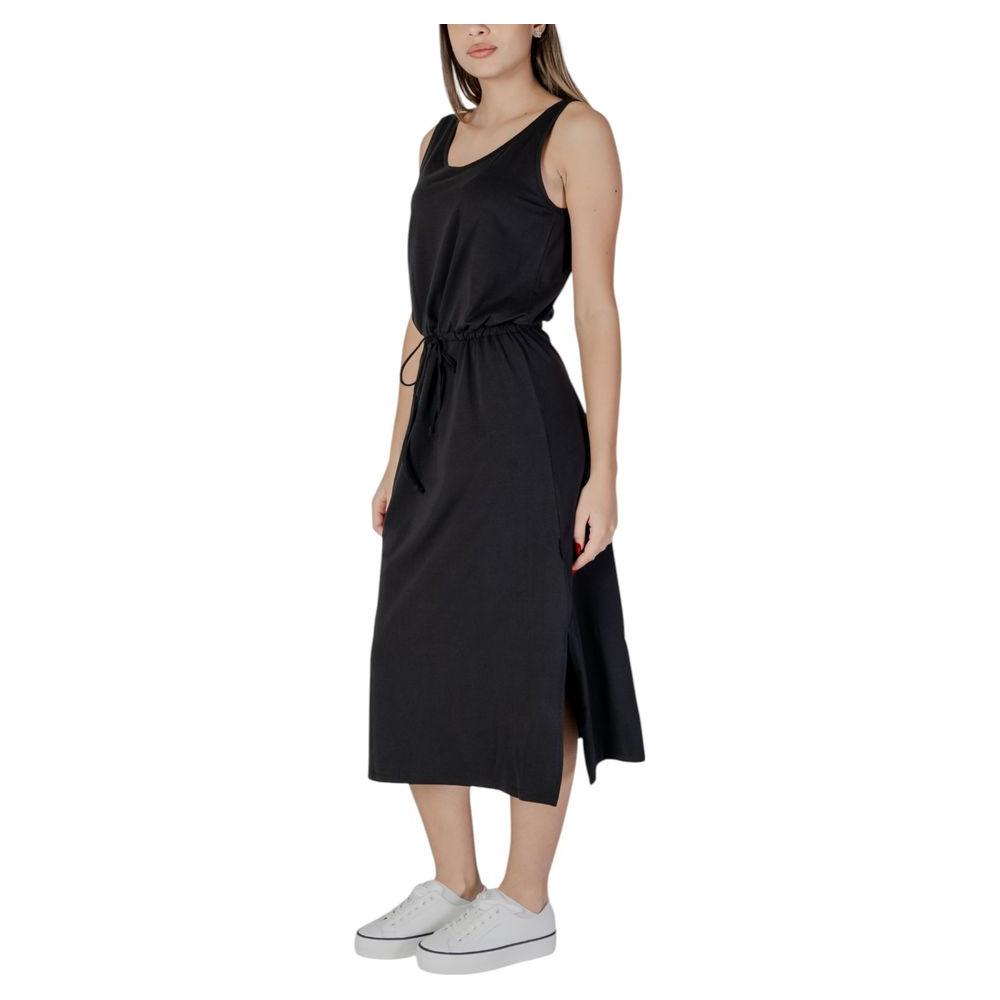 B.Young black cotton dress, women's spring/summer collection, sleeveless with drawstring, 95% cotton, 5% elastane, casual style