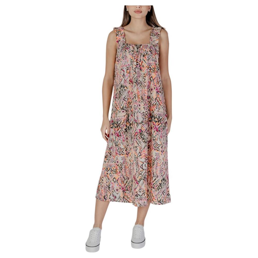 B.Young multicolor cotton dress for women, spring/summer collection, featuring vibrant patterns, knee-length, sleeveless design.