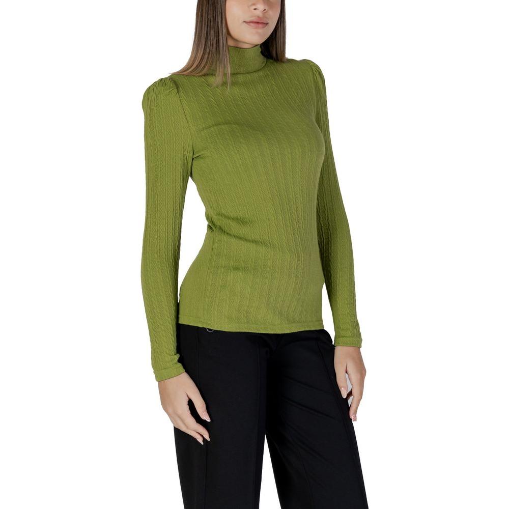 B.Young green polyester turtleneck top for women, fall/winter collection, stylish slim fit with long sleeves.