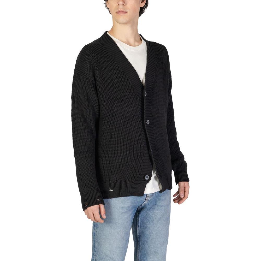 Men's black cotton cardigan from Underclub's Fall/Winter collection, featuring a blend of 50% cotton and 50% acrylic knitwear.