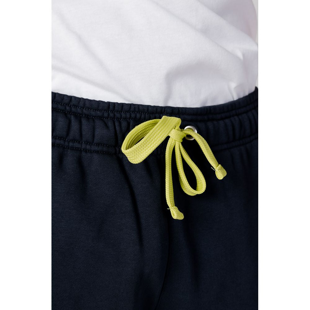 Close-up of men's sports pants with yellow drawstring from Blauer's Spring/Summer collection, made from 100% cotton.