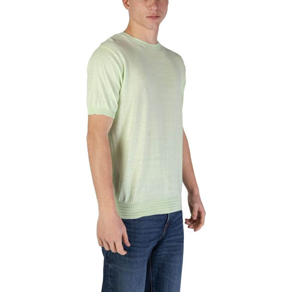 Hamaki-Ho men's green cotton T-shirt, part of the Fall/Winter collection, showcasing lightweight comfort and style.