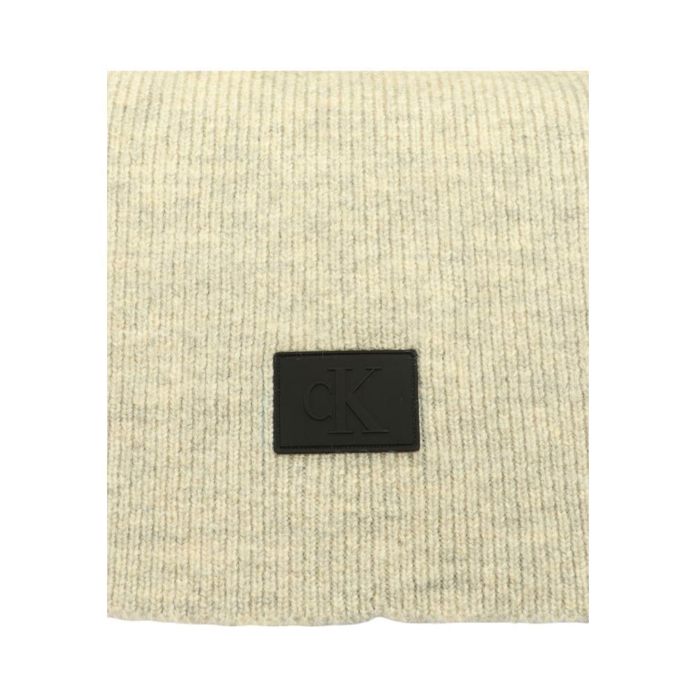 Calvin Klein Jeans Gray Marabou Scarf CAKLJE-16497100137
