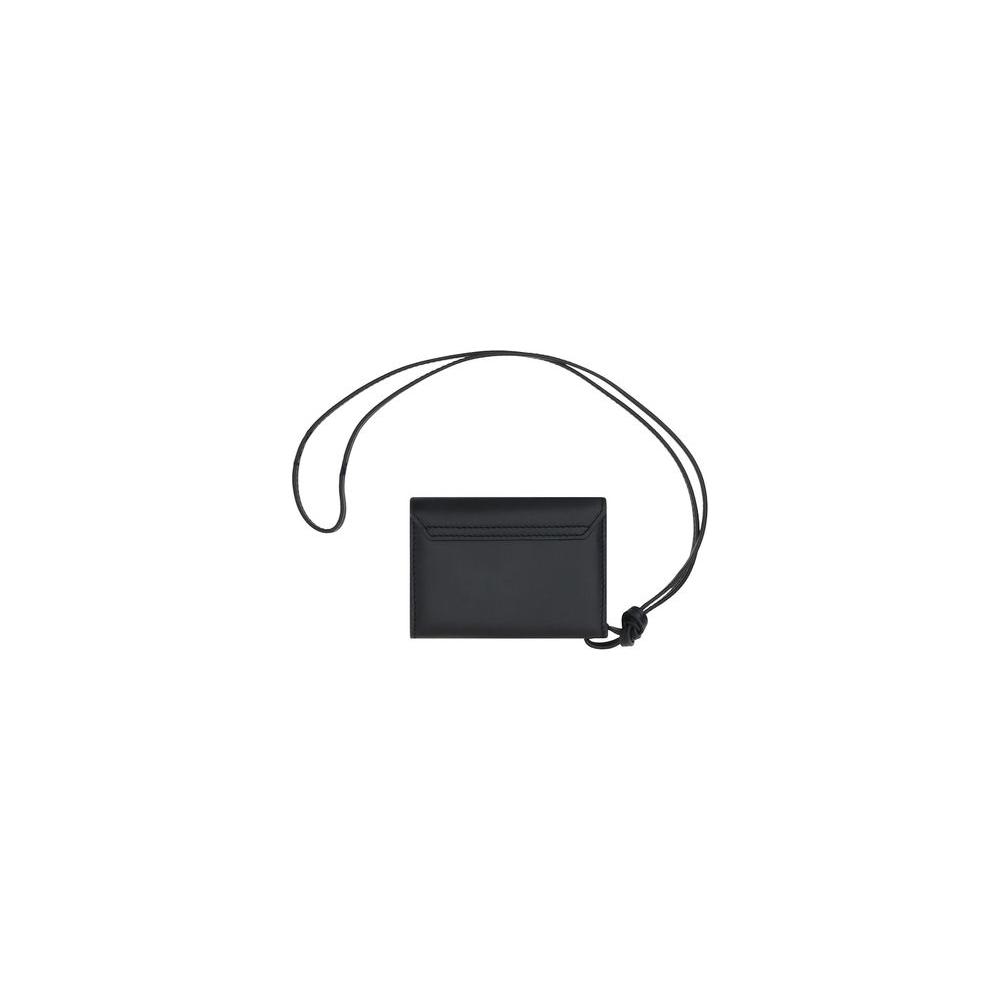 Le Porte Jacquemus leather wallet with bifold design, flap closure, monogram, and removable shoulder strap for versatile wear.