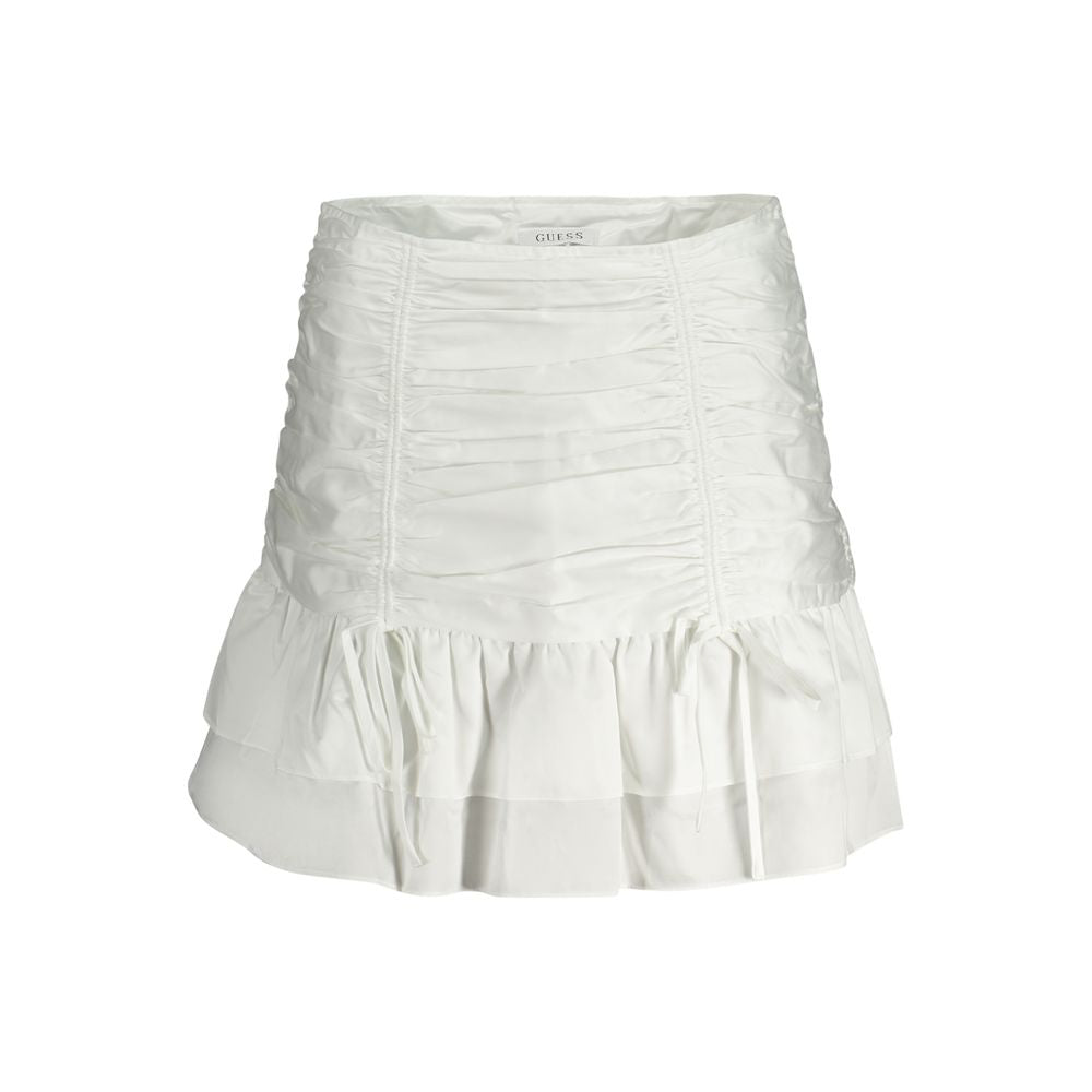 Guess Jeans white cotton women’s skirt with bold contrasting details and side zipper, adding urban chic and iconic brand flair.