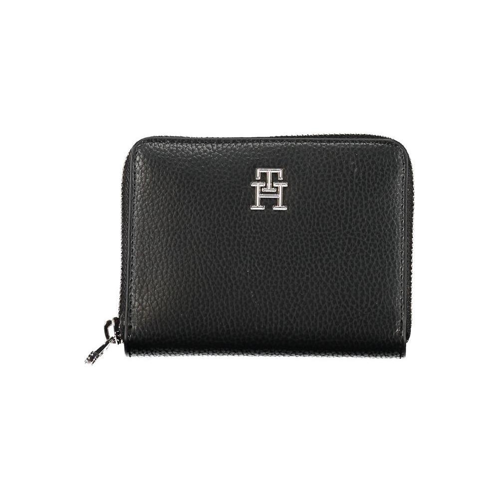 Tommy Hilfiger Elegant Black Polyethylene Wallet TO-27520