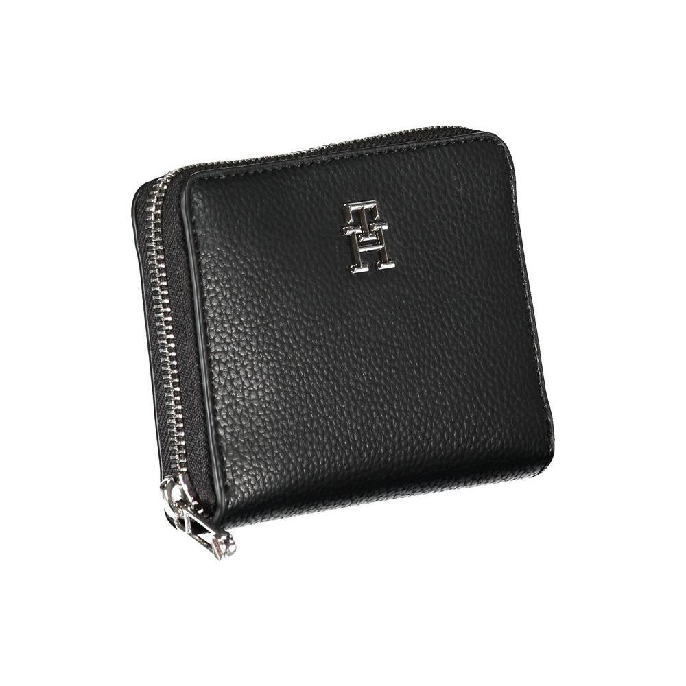 Tommy Hilfiger Elegant Black Polyethylene Wallet TO-27520
