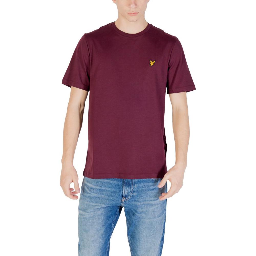 Lyle & Scott Bordeaux Cotton T-Shirt, perfect for casual outings, shown on a male model with short sleeves and a simple, modern design.