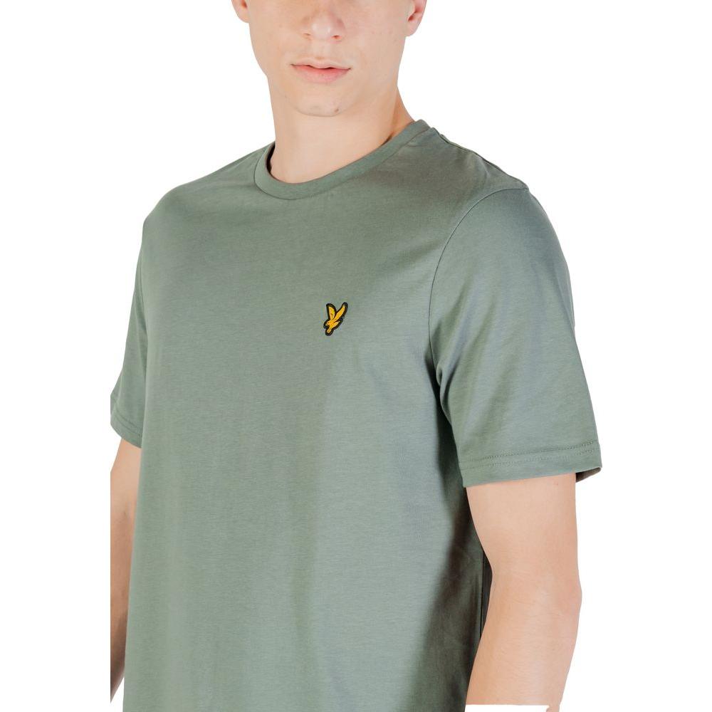 Man wearing Lyle & Scott green cotton T-shirt; short sleeves, high-quality comfort, ideal for casual wear or layering fashion.