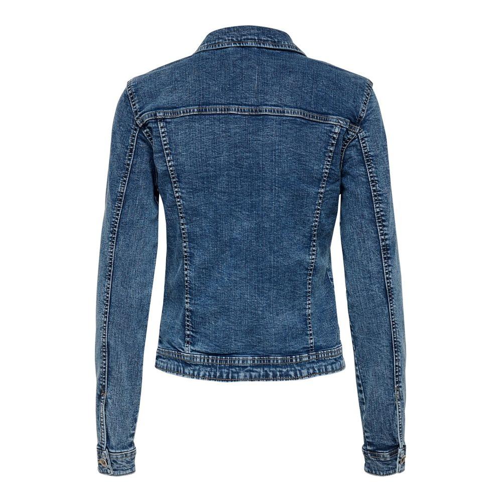 Back view of Only TIA DNM blue denim jacket, 98% cotton, versatile for layering, featuring modern details. Perfect for everyday wear.