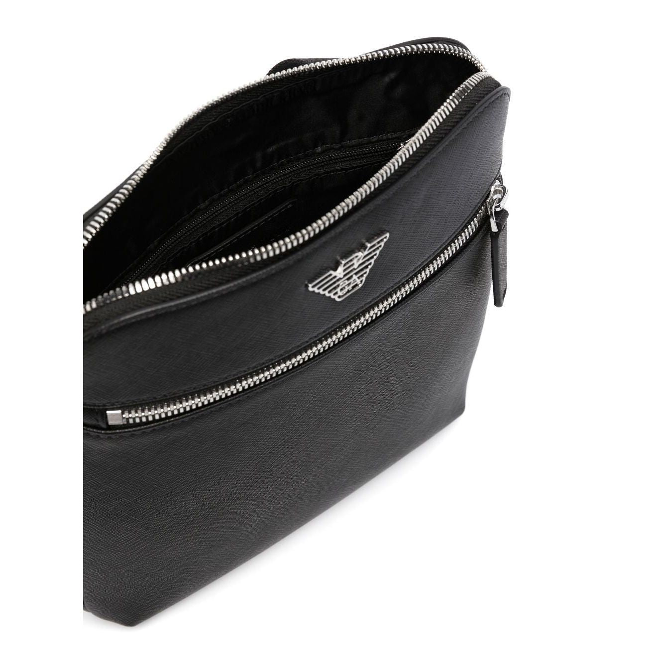 Front view with bag zipped and handles upright.