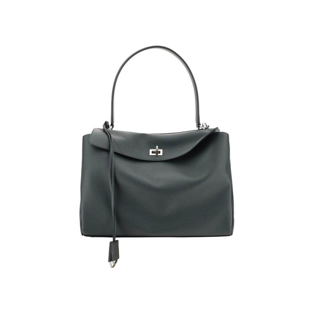 Front view with bag zipped and handles upright.