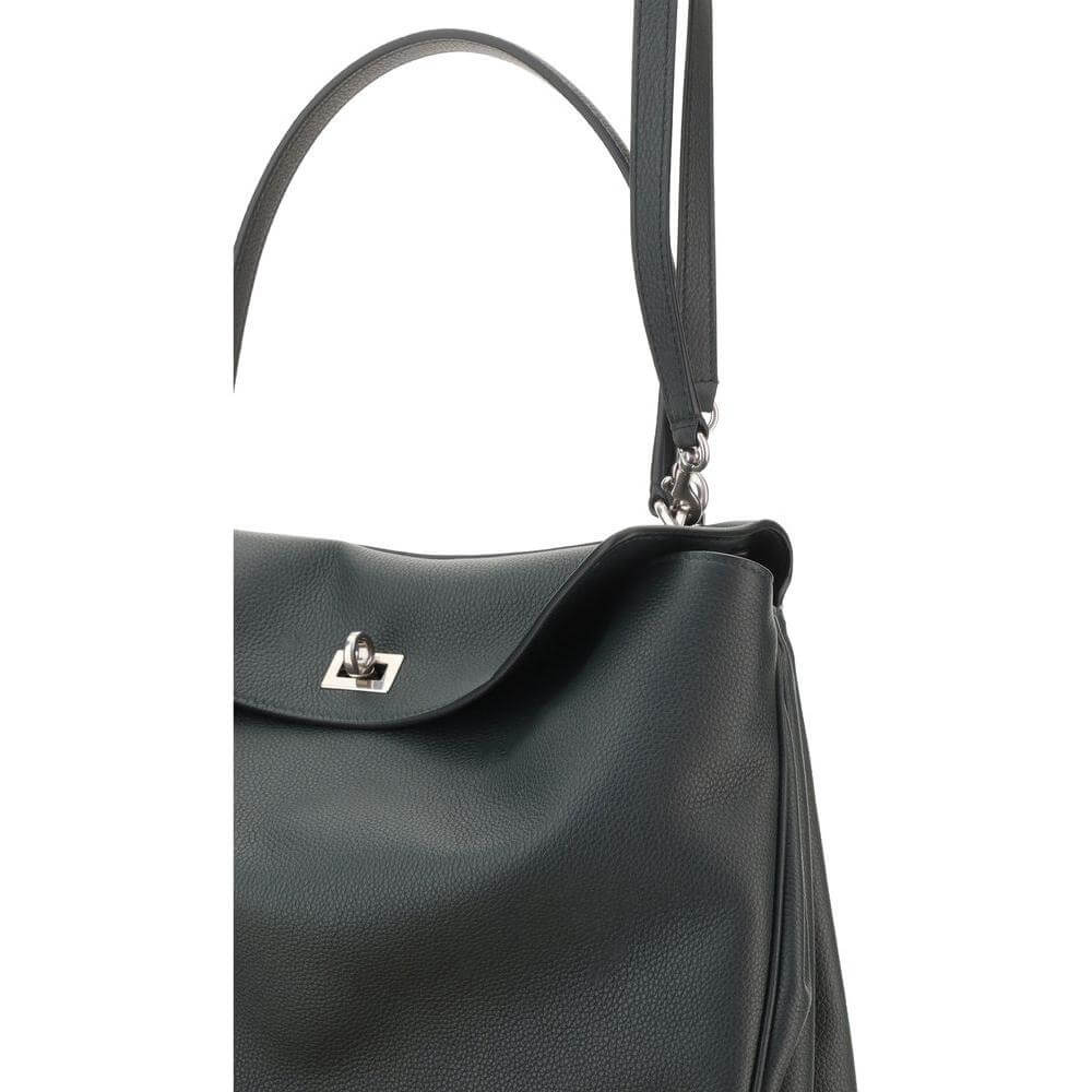 Front view with bag zipped and handles upright.